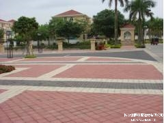 小区公园路面彩砖